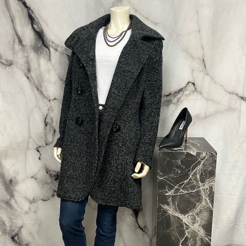 * Steve Madden charcoal, tweed double breasted coat *